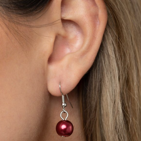 Uptown Upgrade - Red Necklace - Picture 3 of 3